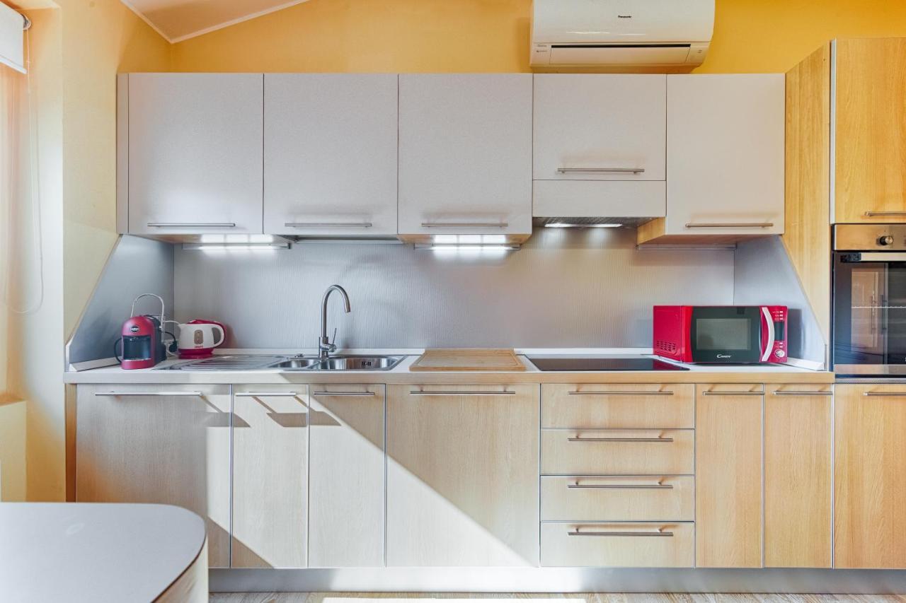Frida Apartment Nuovo Luminoso Con Vista Aperta Триест Екстериор снимка